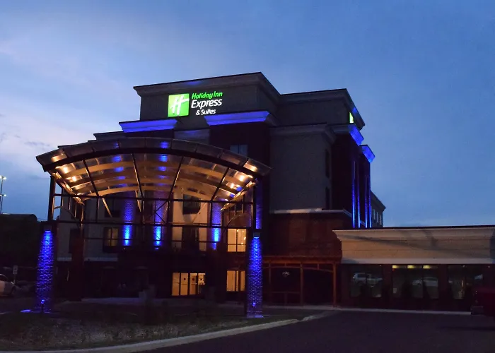 Holiday Inn Express&Suites Geneva Finger Lakes